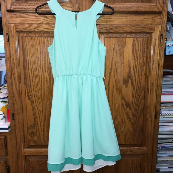 Classy Mint High Neck Dress! - Picture 3 of 6
